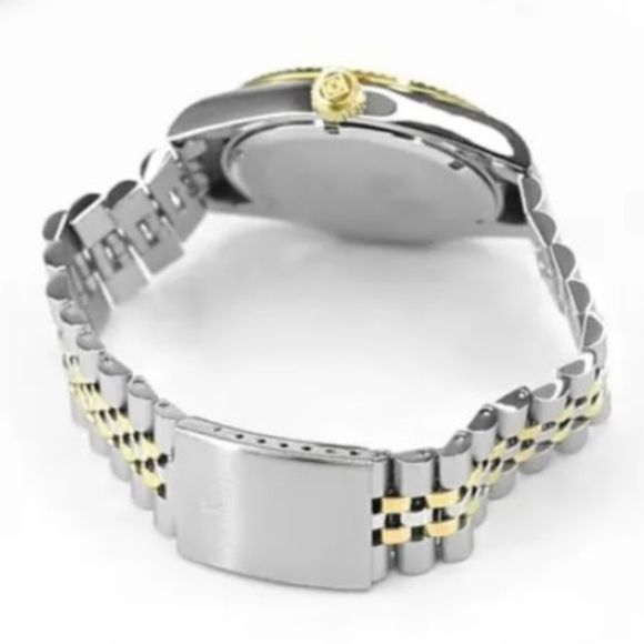 VINTAGE INVICTIA LIMITED EDITION MENS MICKEY MOUSE GOLD WATCH QUARTZ MOVEMENT. - Picture 7 of 16